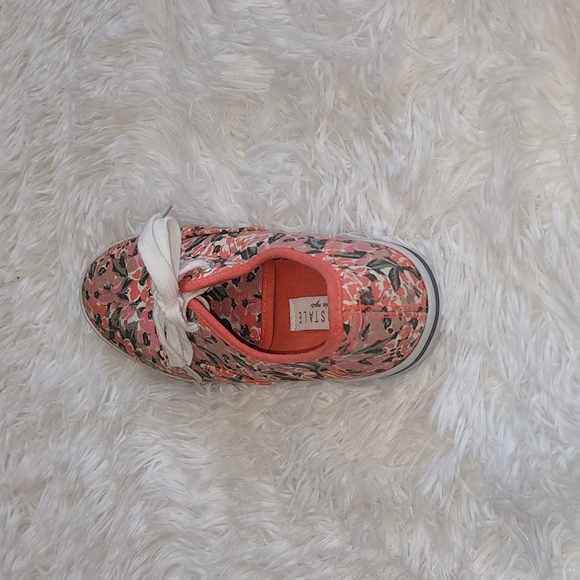 AEROPOSTALE  floral shoes - Picture 4 of 8